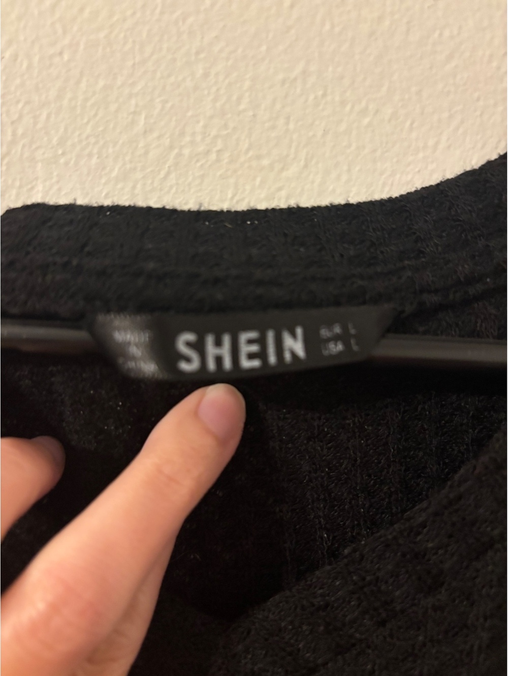 {SHEIN}{Large} - Picture 2 of 2